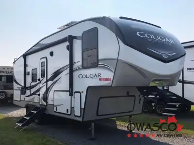 As Is Keystone Cougar Half-Ton fifth wheel 25RES highlights: Hidden Storage Sleeper Sofa Booth Dinet...