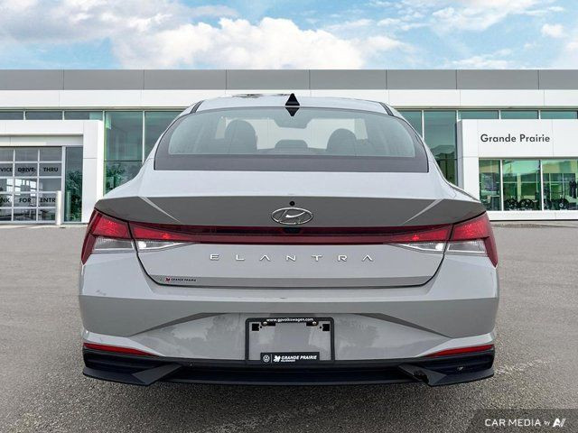 2022 Hyundai Elantra Preferred in Cars & Trucks in Grande Prairie - Image 4