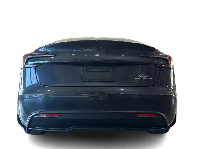 Tesla Model 3 2024 in Cars & Trucks in Markham / York Region - Image 36