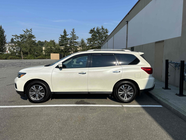 2017 Nissan Pathfinder S in Cars & Trucks in Mission - Image 4