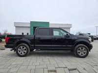 2018 Ford F-150 Supercrew 4WD Lariat with the 3.5L Ecoboost and only 160,000kms. Clean history with... (image 3)