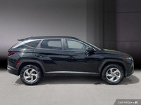 This Hyundai Tucson boasts a Regular Unleaded I-4 2.5 L/152 engine powering this Automatic transmiss... (image 6)