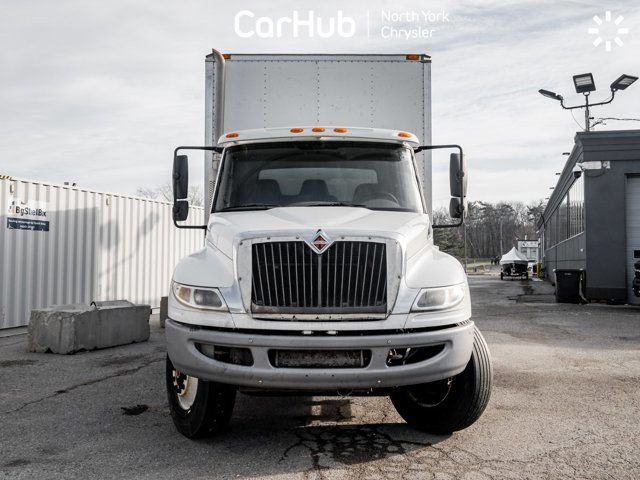 2015 International 4300 26Ft Box Power Windows Maxx Force in Cars & Trucks in City of Toronto - Image 4