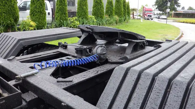 2019 Western Star 4900 SB Cummins X15 Eaton 18 Speed in Heavy Trucks in Delta/Surrey/Langley - Image 38