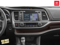 Engine: V6 Cylinder Engine 3.5L L/100Km City: 13.0 L/100Km Hwy: 9.8 Safety Equipment Electronic Stab... (image 6)