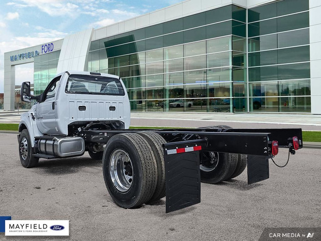 2026 Ford F750 Chassis Truck in Cars & Trucks in Mississauga / Peel Region - Image 4