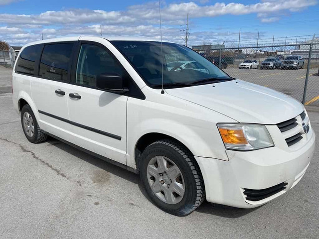  2009 Dodge Grand Caravan SE in Cars & Trucks in Barrie - Image 3