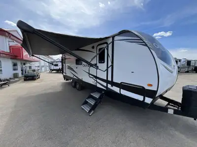 Are you looking for an amazing holiday trailer that is comparable or better than a Forest River, Gra...