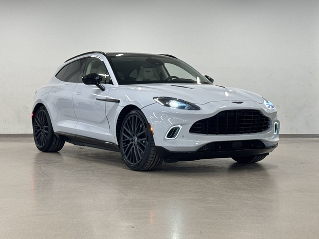 2022 Aston Martin DBX in Cars & Trucks in City of Montréal - Image 2