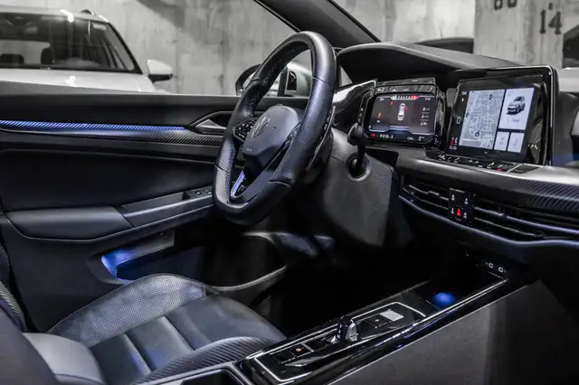 2024 Volkswagen Golf R 2.0T 7Sp at DSG w/Tip 4 Motion * Carplay  in Cars & Trucks in City of Montréal - Image 34