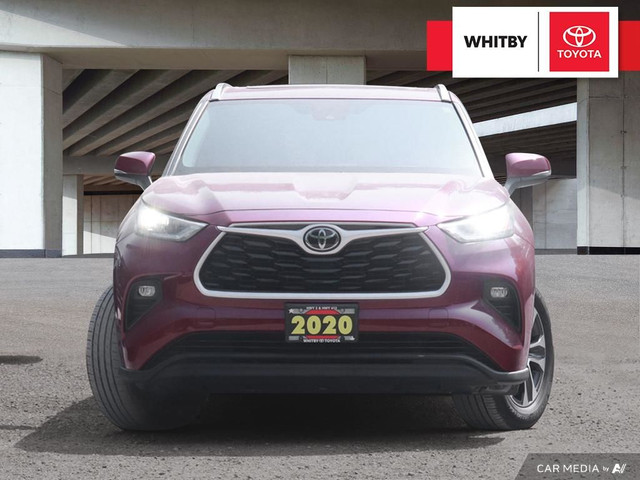 2020 Toyota Highlander XLE AWD 3.5L / Power Moonroof / Power Lif in Cars & Trucks in Oshawa / Durham Region - Image 4