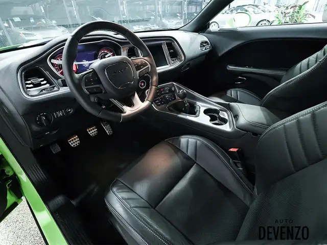 2015 Dodge Challenger SRT Hellcat BRAND NEW! 6 Speed Manual Trem in Cars & Trucks in Laval / North Shore - Image 13