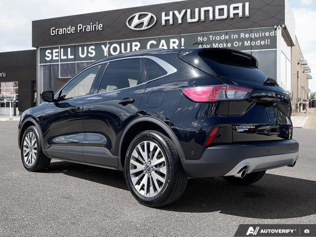 2021 Ford Escape Titanium Hybrid | AWD | Power Liftgate in Cars & Trucks in Grande Prairie - Image 4