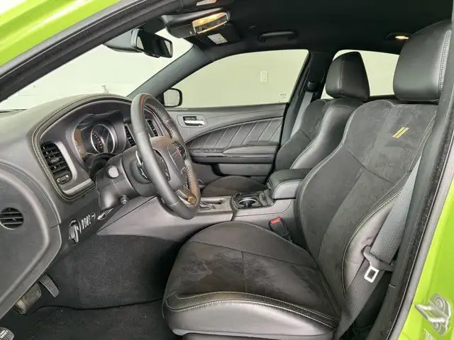 2023 Dodge Charger Scat Pack 392 Widebody dans Autos et camions dans Saint-Albert - Image 19