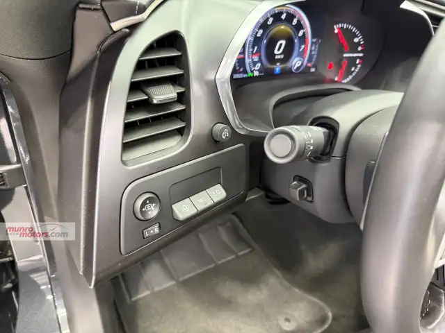 2017 Chevrolet Corvette in Cars & Trucks in Brantford - Image 31