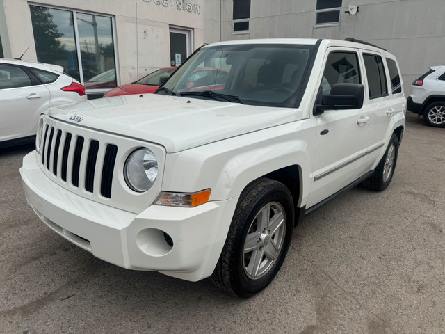 2010 Jeep Patriot North 4X4 AUTOMATIQUE FULL AC MAGS in Cars & Trucks in Laval / North Shore