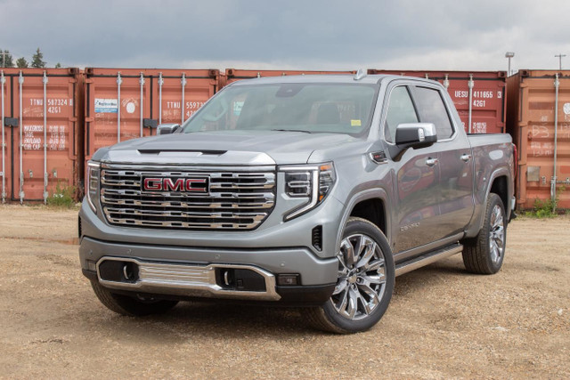 2025 GMC Sierra 1500 Denali Crew 4WD in Cars & Trucks in Edmonton - Image 2