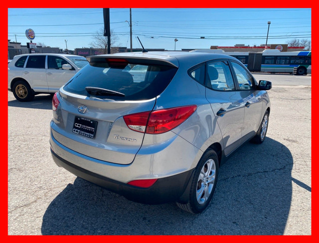 2012 Hyundai Tucson GL *AUTOMATIC/LOW KMS/GAS SAVER/PRICED TO SE in Cars & Trucks in London - Image 4