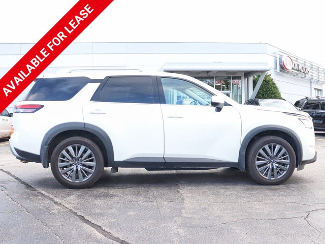 2023 Nissan Pathfinder SL AWD | Leather | Sunroof | ProPilot | C in Cars & Trucks in Oakville / Halton Region - Image 3