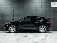 ***QUALIFY FOR A 4 YEAR WARRANTY ON OUR VEHICLES TODAY!!! Vehicle Key Features Include: Panoramic Su... (image 3)