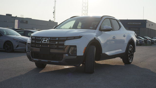 2025 Hyundai Santa Cruz Preferred AWD | One Owner! in Cars & Trucks in Guelph - Image 3