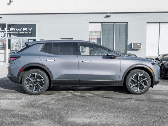 2025 Chevrolet Equinox EV eAWD LT - in Cars & Trucks in Markham / York Region - Image 3