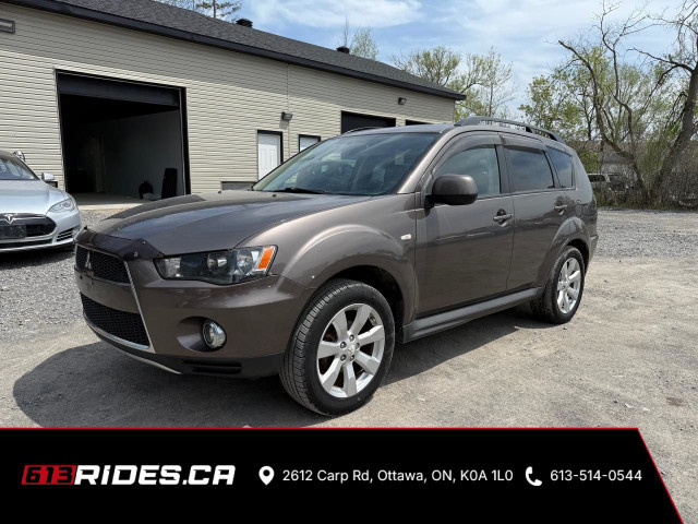 2013 Mitsubishi Outlander 4WD 4dr ES in Cars & Trucks in City of Toronto