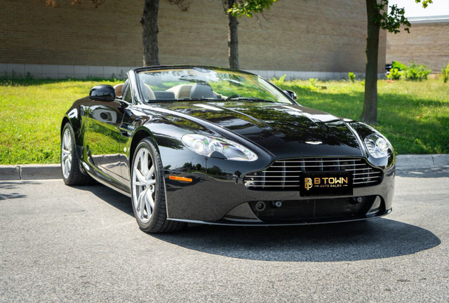 2014 Aston Martin V8 Vantage in Cars & Trucks in Mississauga / Peel Region - Image 3