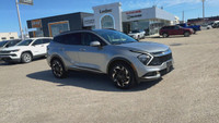 This one owner 2023 Kia Sportage EX Premium AWD offers a blend of power, safety, and technology. Its... (image 1)