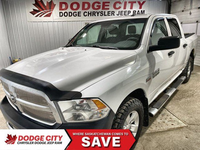  2015 Ram 1500 ST 4WD Crew Cab 140.5