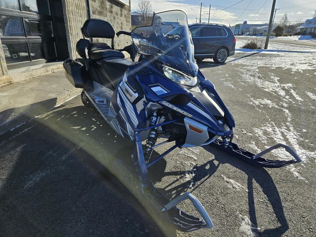 2024 Yamaha Sidewinder S-TX in Snowmobiles in Lévis - Image 2