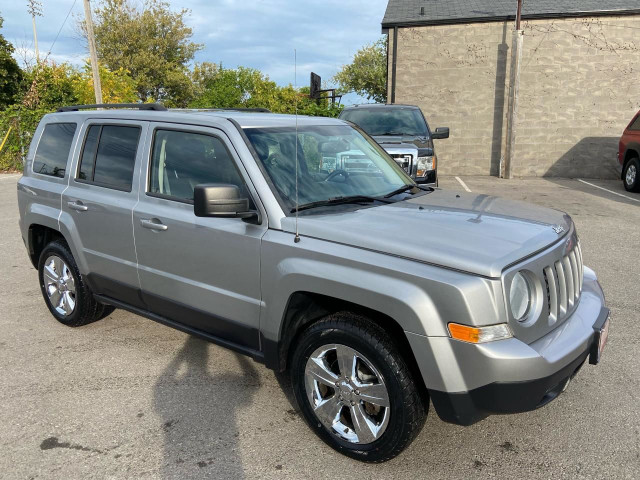 2015 Jeep Patriot High Altitude **4X4, HTD LEATH, SNRF ** in Cars & Trucks in St. Catharines