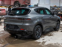 Wow! Tout un véhicule! Hybride électrique rechargeable / Very nice car! Plug-in electric hybrid. OFF... (image 7)