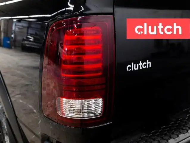 2021 Ram 1500 Classic Warlock Crew Cab 4x4 w/ Apple CarPlay & An in Cars & Trucks in City of Toronto - Image 11