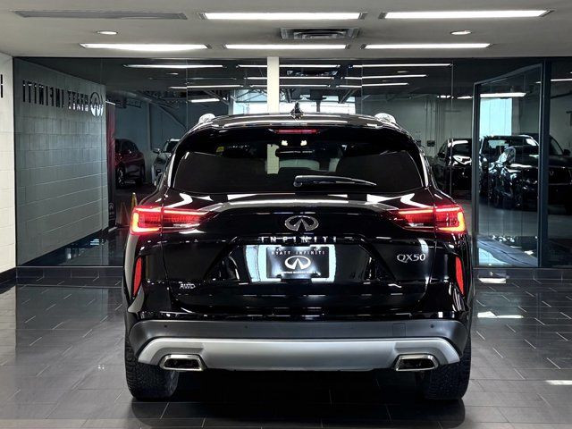 2021 INFINITI QX50 LUXE - No Accidents | Apple CarPlay in Cars & Trucks in Calgary - Image 4
