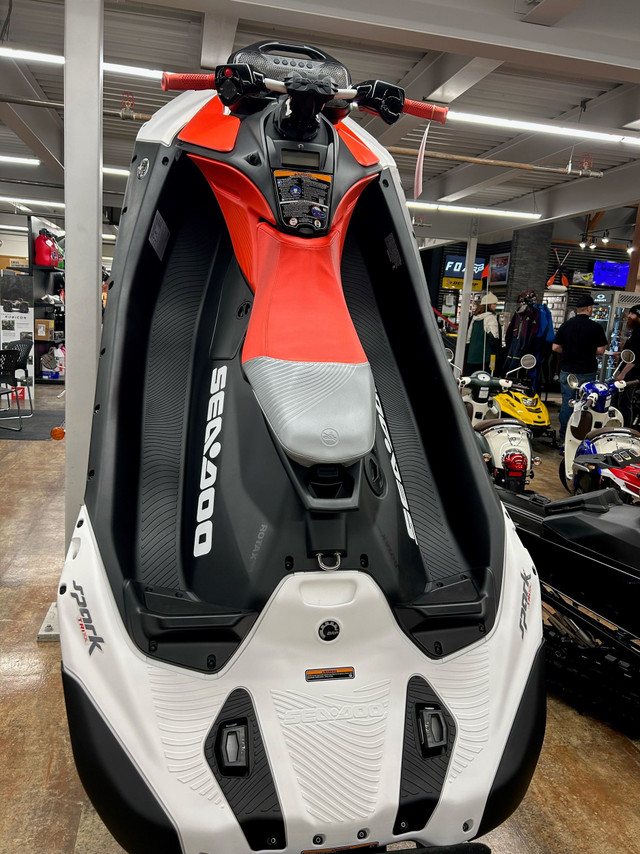 2024 Sea-Doo Spark Trixx for 1 Rotax 900 ACE 90 iBR and Audio in Personal Watercraft in St. Albert - Image 2