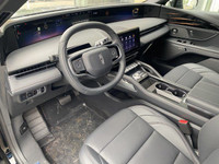 The 2025 Lincoln Nautilus Premiere sets the tone for luxury with a suite of advanced features that c... (image 4)