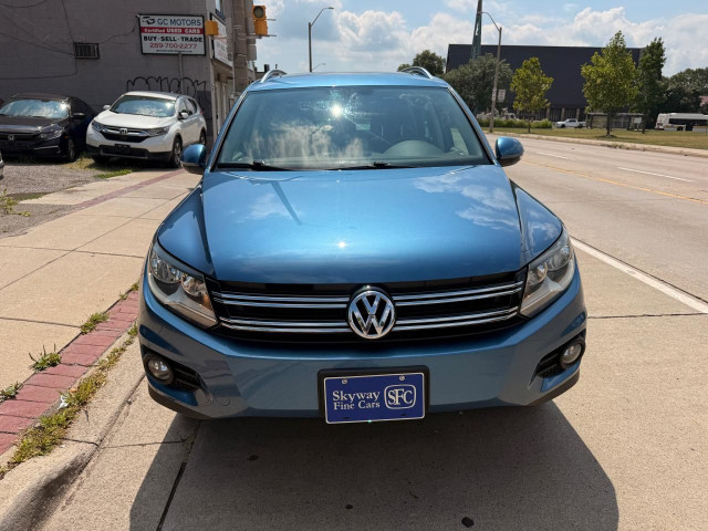 2017 Volkswagen Tiguan 4MOTION 4dr Comfortline in Cars & Trucks in Hamilton