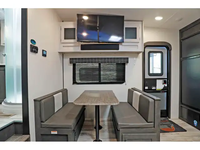 2023 K-Z Sportsmen Fifth Wheel 231RK fifth wheel Sportsmen de 25 in Travel Trailers & Campers in Laval / North Shore - Image 16