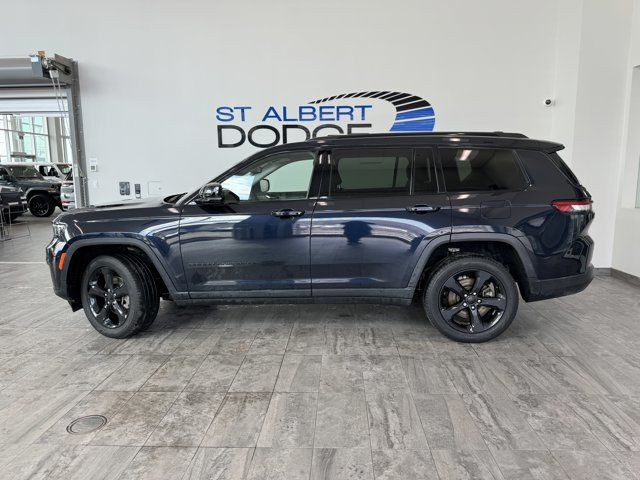 2023 Jeep Grand Cherokee L Limited in Cars & Trucks in St. Albert - Image 2