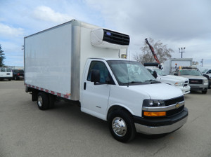 2017 Chevrolet Chevy Van 14 FT CUBE VAN /REEFER UNIT