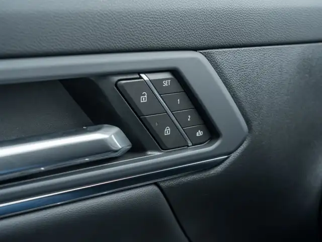 2026 GMC Terrain Denali AWD- HD Surround Vision in Cars & Trucks in Markham / York Region - Image 17