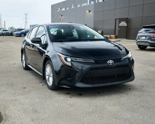2022 Toyota Corolla LE | Heated Seats and Steering Wheel in Cars & Trucks in Edmonton - Image 8