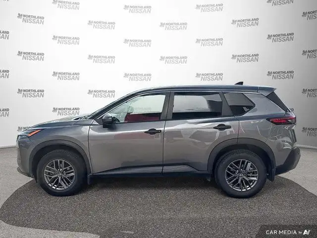 2022 Nissan Rogue S | HEATED SEATS | DUAL CLIMATE CONTROL in Cars & Trucks in Prince George - Image 3