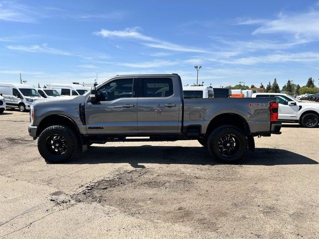 2023 Ford Super Duty F-250 SRW XLT CrewCab 160 | Rear Cam in Cars & Trucks in Edmonton - Image 2