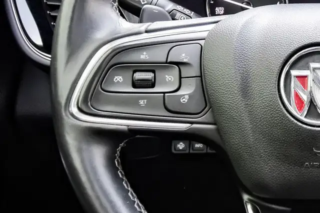 2022 Buick Envision Avenir • SUNROOF • BOSE AUDIO • HUD • LEATHE in Cars & Trucks in Kingston - Image 19