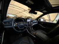Stock#: 251104AThe 2022 Toyota Highlander XSE in Canada offers a compelling blend of sporty styling,... (image 9)