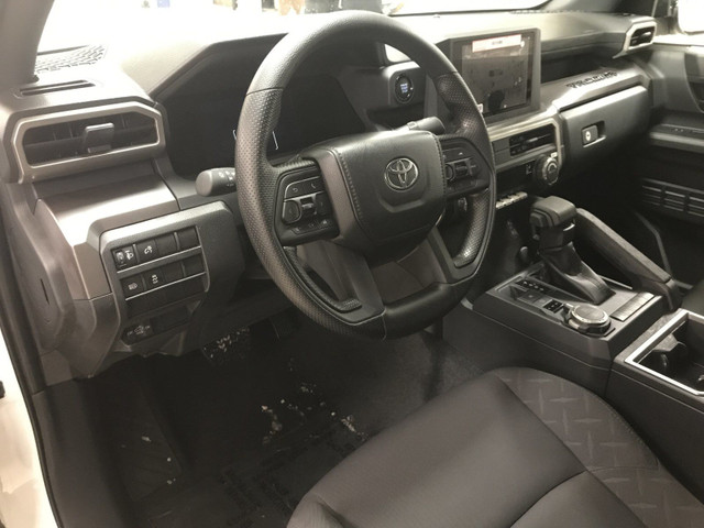 2025 Toyota Tacoma 4X4 SR5 in Cars & Trucks in Calgary - Image 4