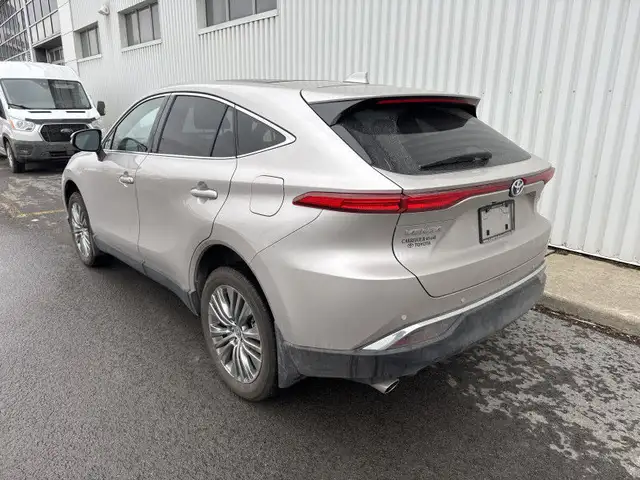 2023 TOYOTA VENZA VENZA 2023 | LIMITED | HYBRIDE | BAS KM | CUIR in Cars & Trucks in Laval / North Shore - Image 5