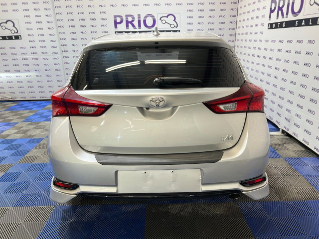 2018 Toyota Corolla iM in Cars & Trucks in Ottawa - Image 4